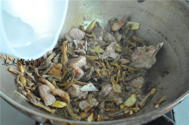 Lao Ya Fried Dried Beans recipe