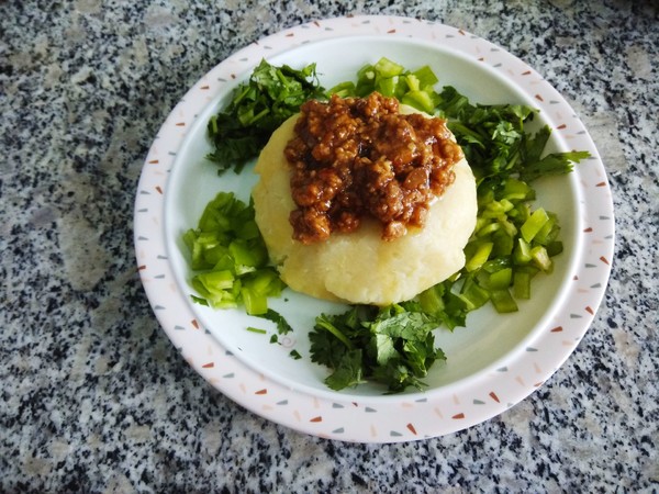 Mashed Potatoes with Meat Sauce recipe