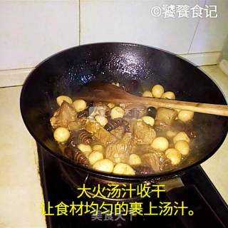 Auspicious Three Treasures-"cicada Pupa Quail Egg Braised Pork Ribs" recipe