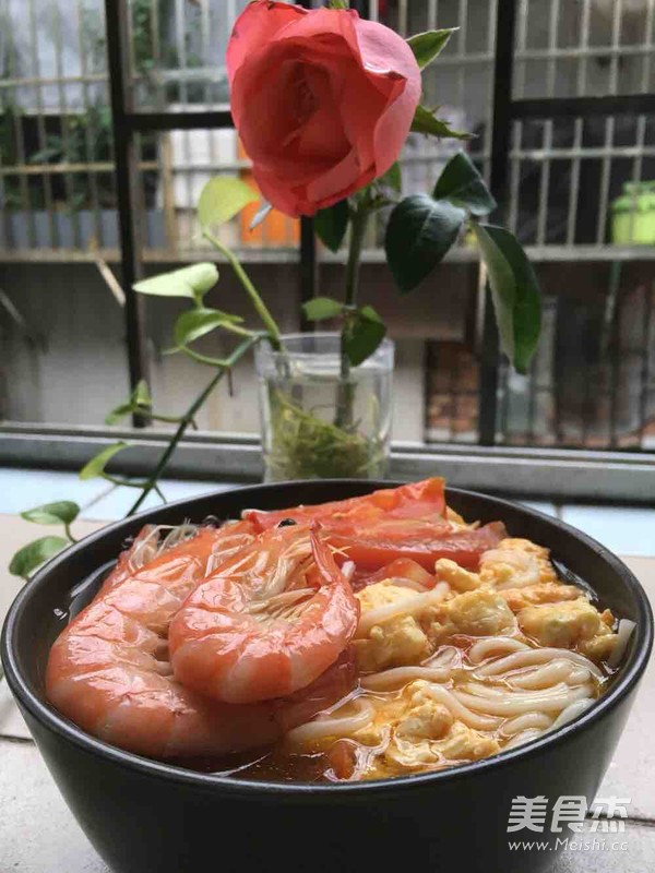 Kuaishou Colorful Fairy Golden Tomato and Shrimp Noodles recipe