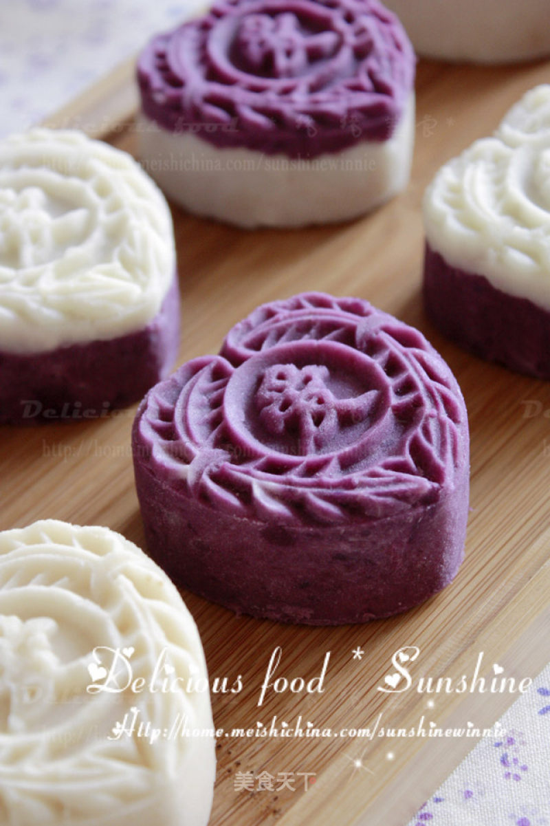 No-bake Healthy Mid-autumn Mooncakes-----purple Sweet Potato and Yam Bean Paste Mooncakes