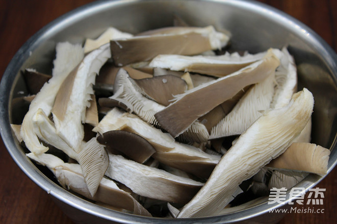 Dry Fried Mushrooms recipe