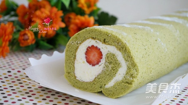 Matcha Cream Layer Cake Roll recipe