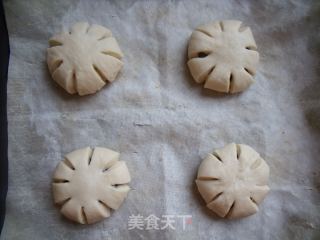 Hearty Bread is Sweeter---honey Dou Xiaohua Bao recipe