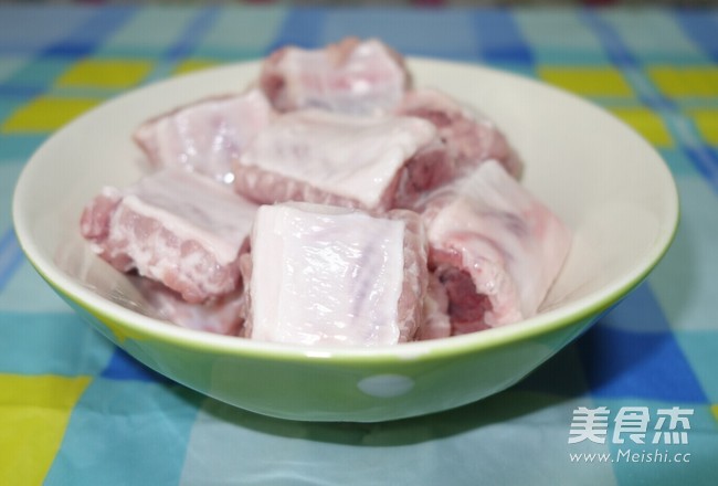 Braised Pork Ribs with Broccoli recipe