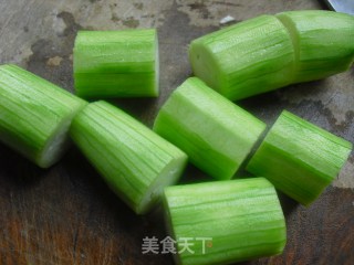 Steamed Loofah with Garlic Vermicelli recipe