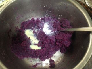 #四session Baking Contest and is Love to Eat Festival#purple Sweet Potato Yam Cheese Balls recipe