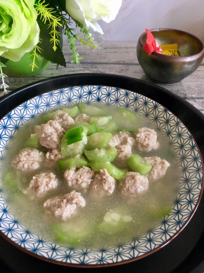 Loofah Meatballs recipe