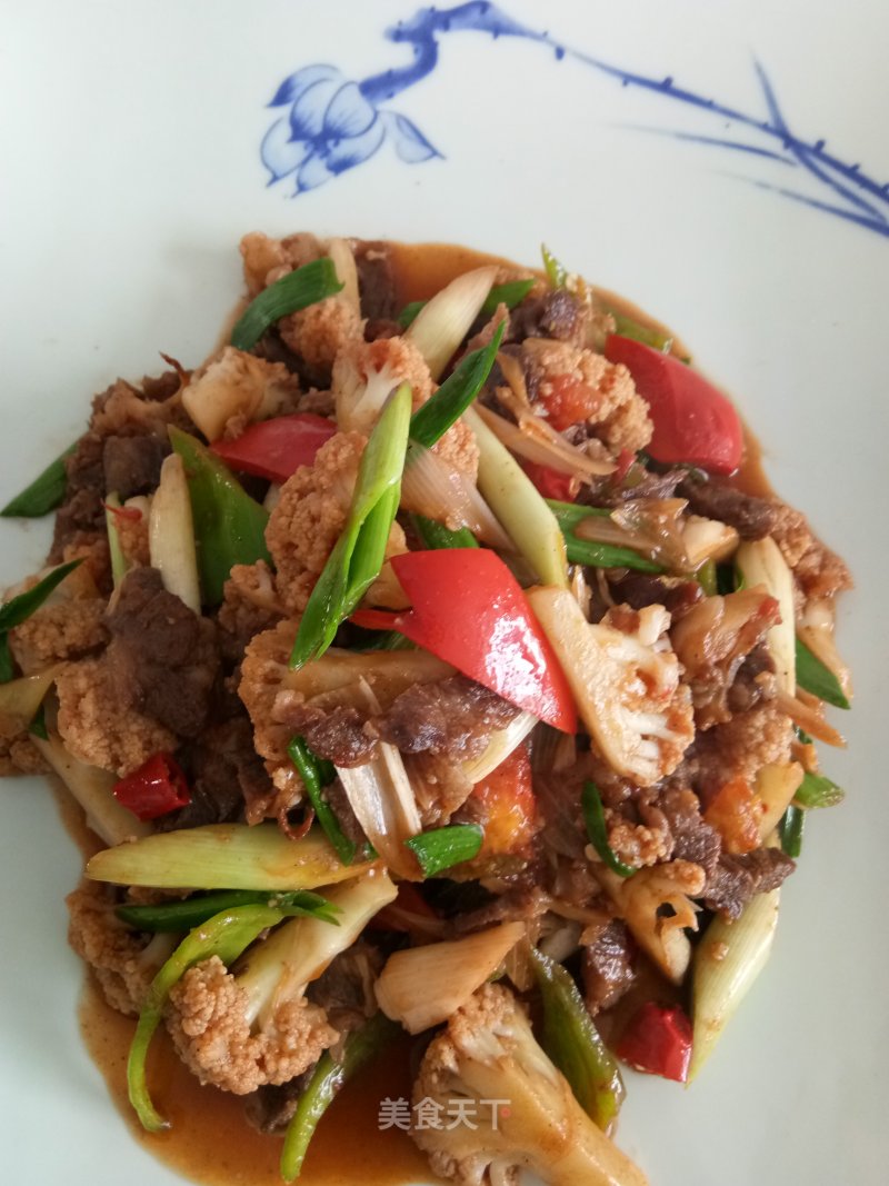 Stir-fried Cauliflower with Beef recipe