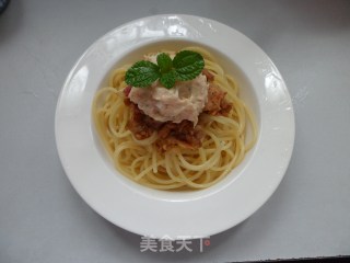 Spaghetti with Tuna and Bacon recipe