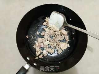 Stir-fried Fresh Mushrooms with Sliced Pork recipe