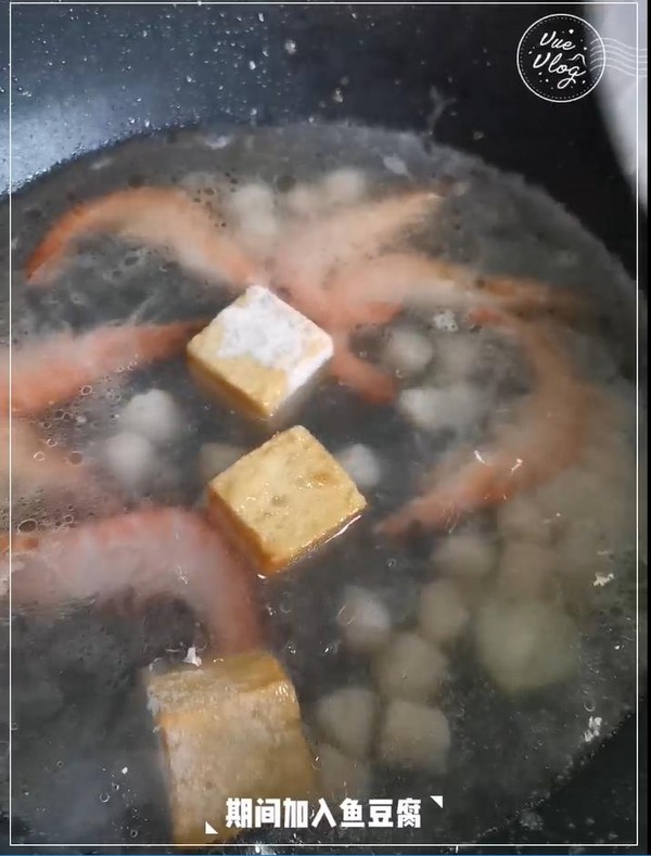 Shrimp and Scallop Noodle Soup recipe