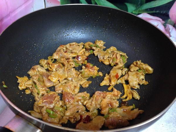 Stir-fried Pork with Wild Garlic recipe