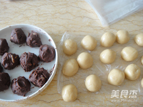 Pine Nut Fine Sand Mooncake recipe