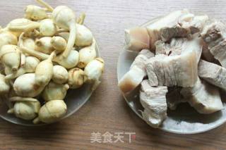 #御寒美食# Grilled Pork Belly with Mushrooms recipe