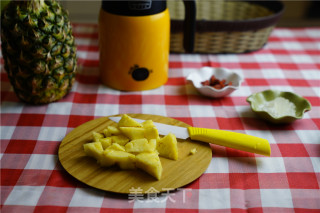 Pineapple Tremella Syrup recipe