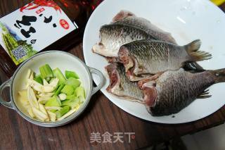 #御寒美食# Spicy Red Stewed Crucian Carp recipe