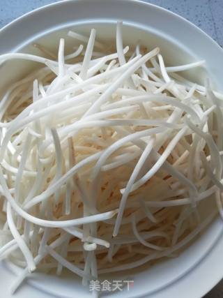 Bean Sprouts Fried Noodle recipe