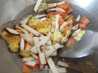 Fried Mushrooms with Eggs recipe
