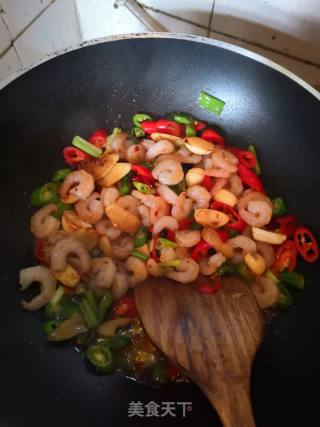 Stir-fried Shrimp with Belle Pepper recipe