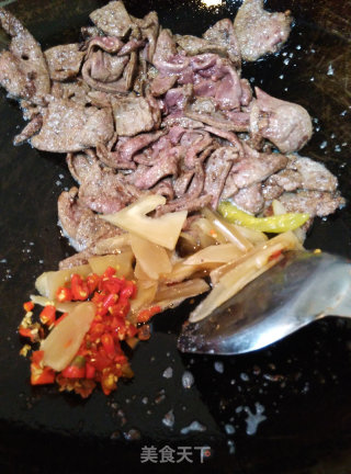 【pickled Pepper Pork Liver】 recipe