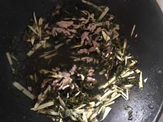 Stir-fried Shredded Pork with Winter Bamboo Shoots and Pickled Vegetables recipe