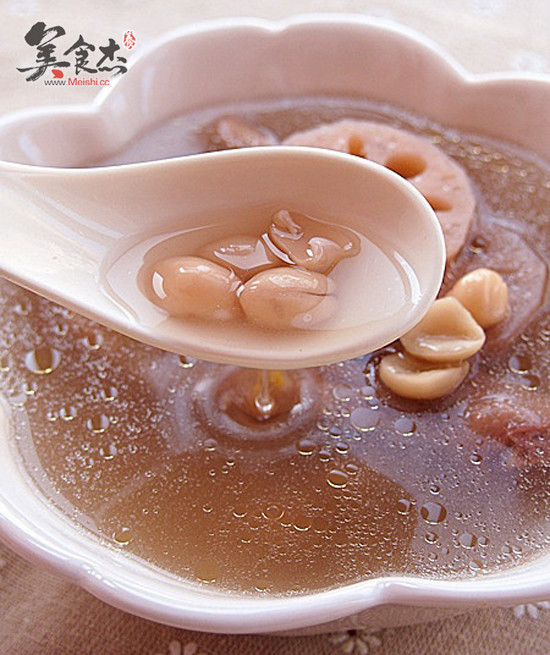 Lotus Root Peanut Chicken Feet Soup recipe