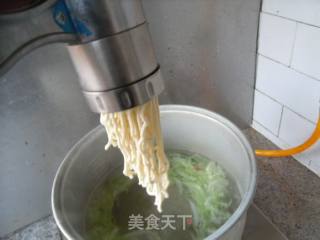 Squeeze Hot Noodle Soup recipe