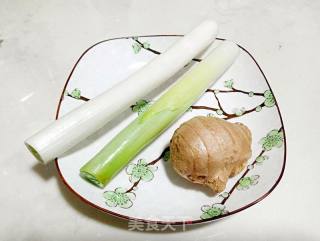 Delicious Health Preservation-raw Pork Meatball Vermicelli Soup recipe