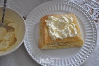 Homemade 244-layer Meringue Pineapple Pudding Danish Pastry and Cheese Pastry recipe