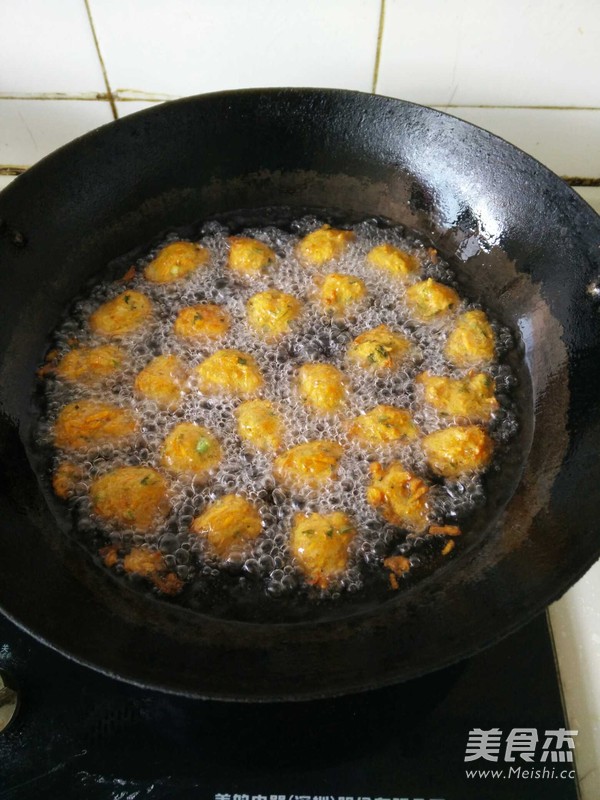 Fried Vegetarian Meatballs recipe