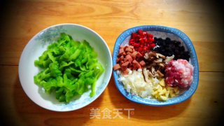Spicy Stir-fried Bitter Gourd recipe