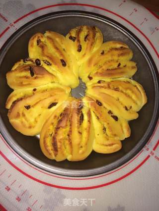 #柏翠大赛#yellow Rose Bread & Cranberry Coconut Bread recipe