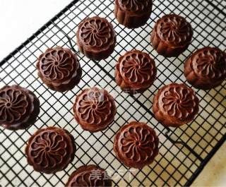 #新良第一节婚纱大赛# Chocolate Coconut and Cranberry Cheese Mooncakes recipe