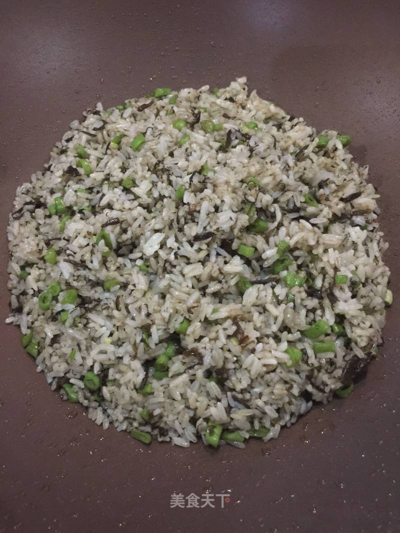 Fried Rice with Beans and Olive Vegetables recipe