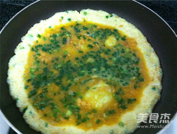 Caviar Omelette recipe