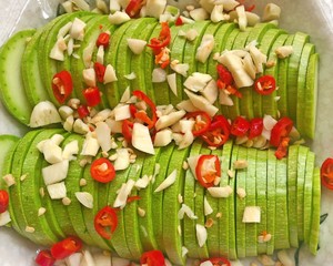 Healthy Vegetarian Vegetables Zucchini with Garlic recipe