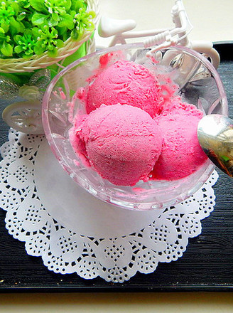 Dragon Fruit Ice Cream recipe