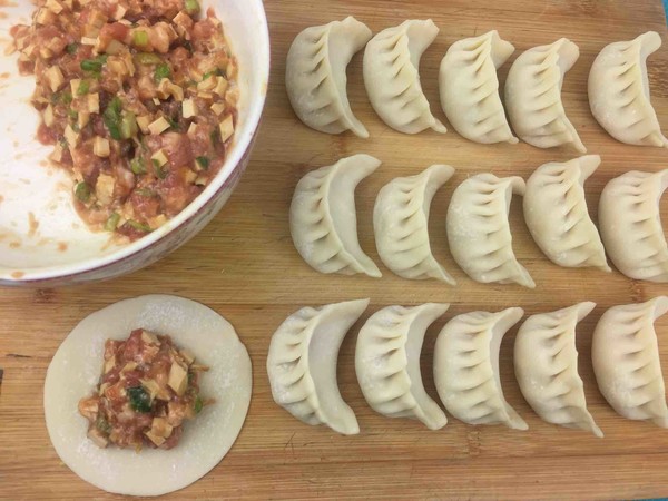 Dried Tofu and Pork Dumplings recipe