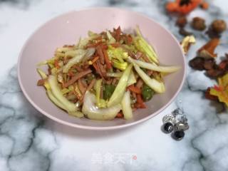 Stir-fried Ham with Carrot and Celery recipe