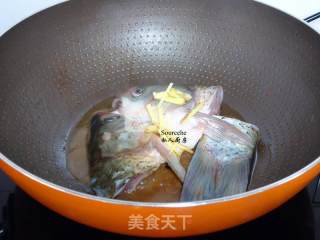 Tremella Fish Soup recipe