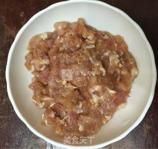 Stir-fried Minced Pork with Corn and Carrot recipe