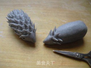 Little Hedgehog Bean Paste Buns recipe