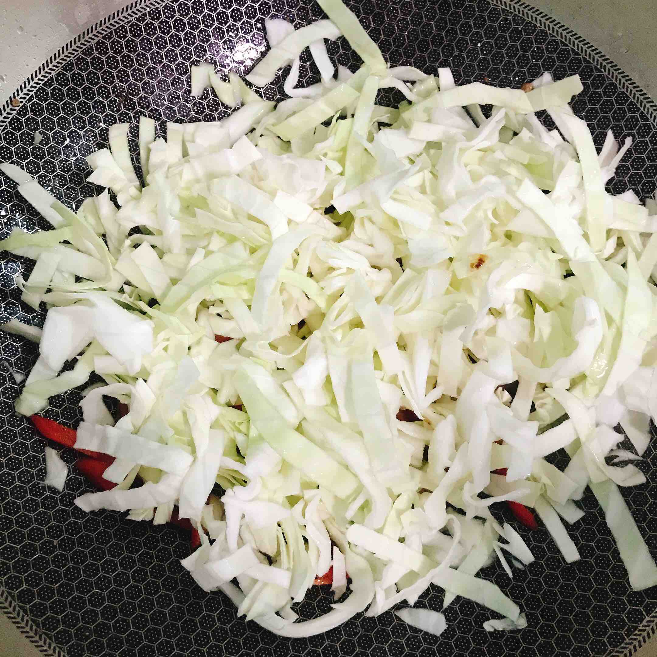 Stir-fried Shredded Pork with Cabbage recipe