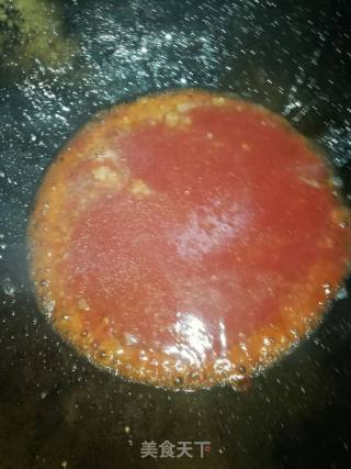 Tiger Skin Quail Eggs in Tomato Sauce recipe