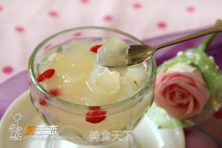 Lily White Fungus Soup recipe