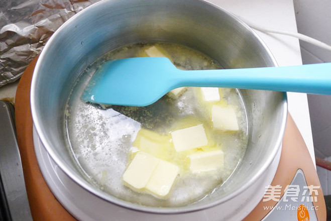 Puffs with Vanilla Matcha Sauce recipe