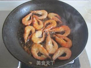 High Rise Every Year-fried Rice Cakes with Shrimps recipe