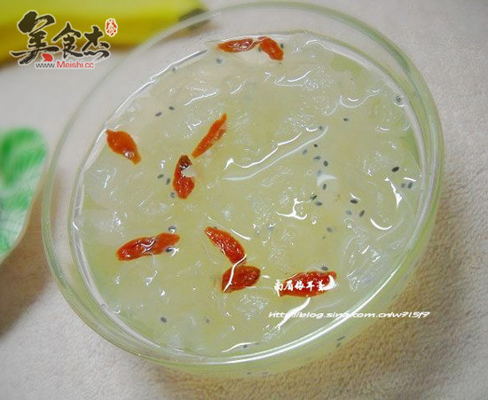 Nanmei Tremella Soup recipe
