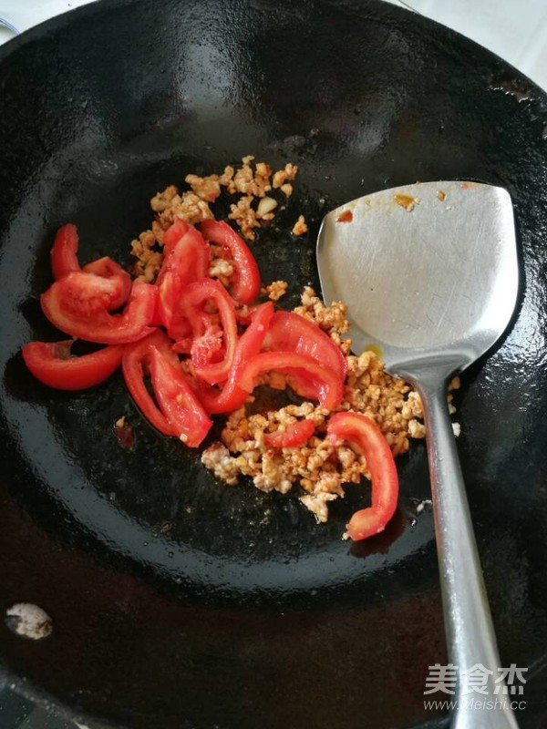 Noodles with Tomato Meat Sauce in Casserole recipe